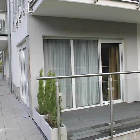 Czarna Gora Sunny Terrace شقة *